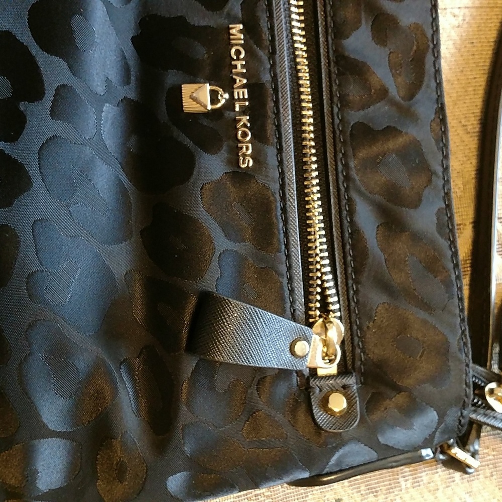 Michael kors purse